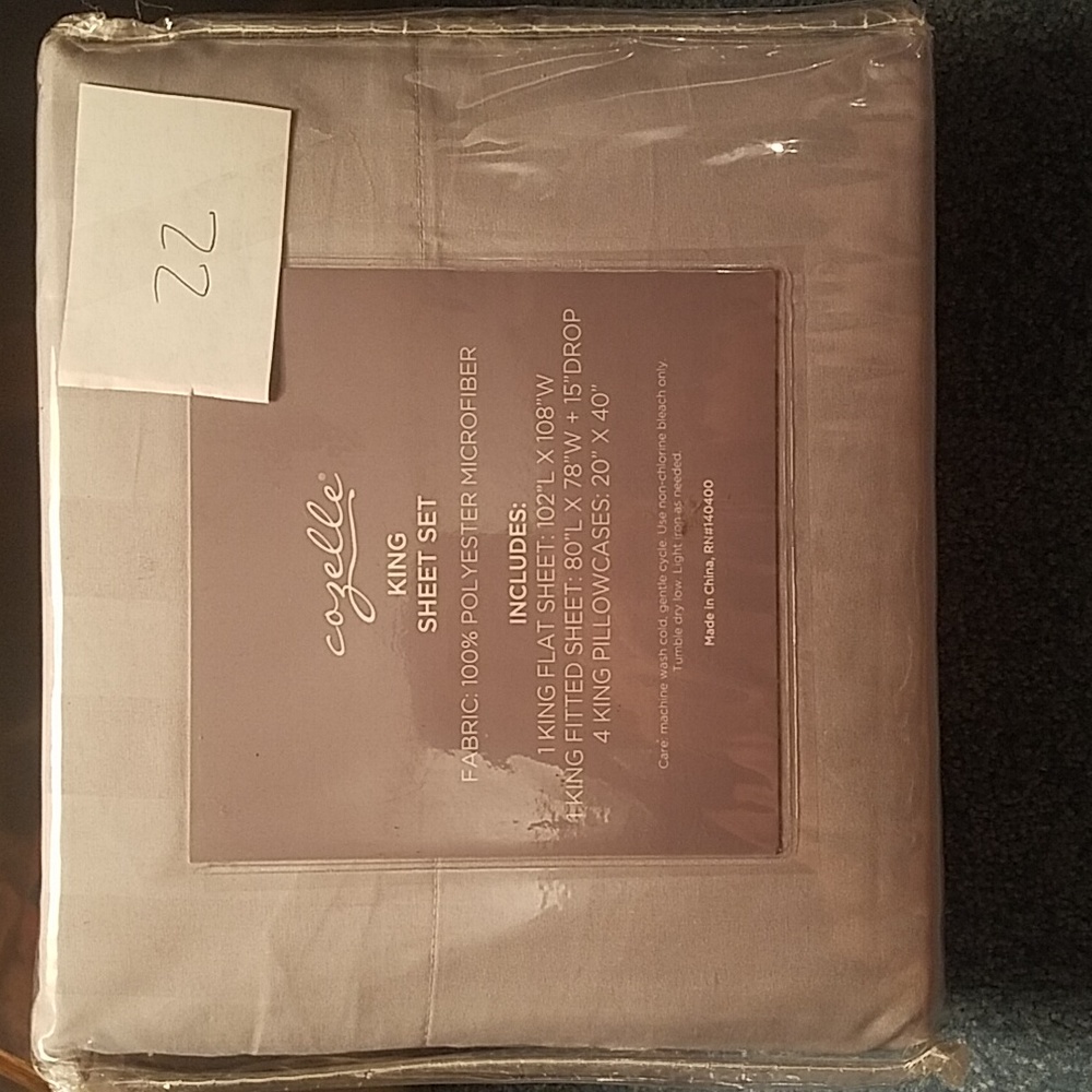 Cozelle King Sheet Set